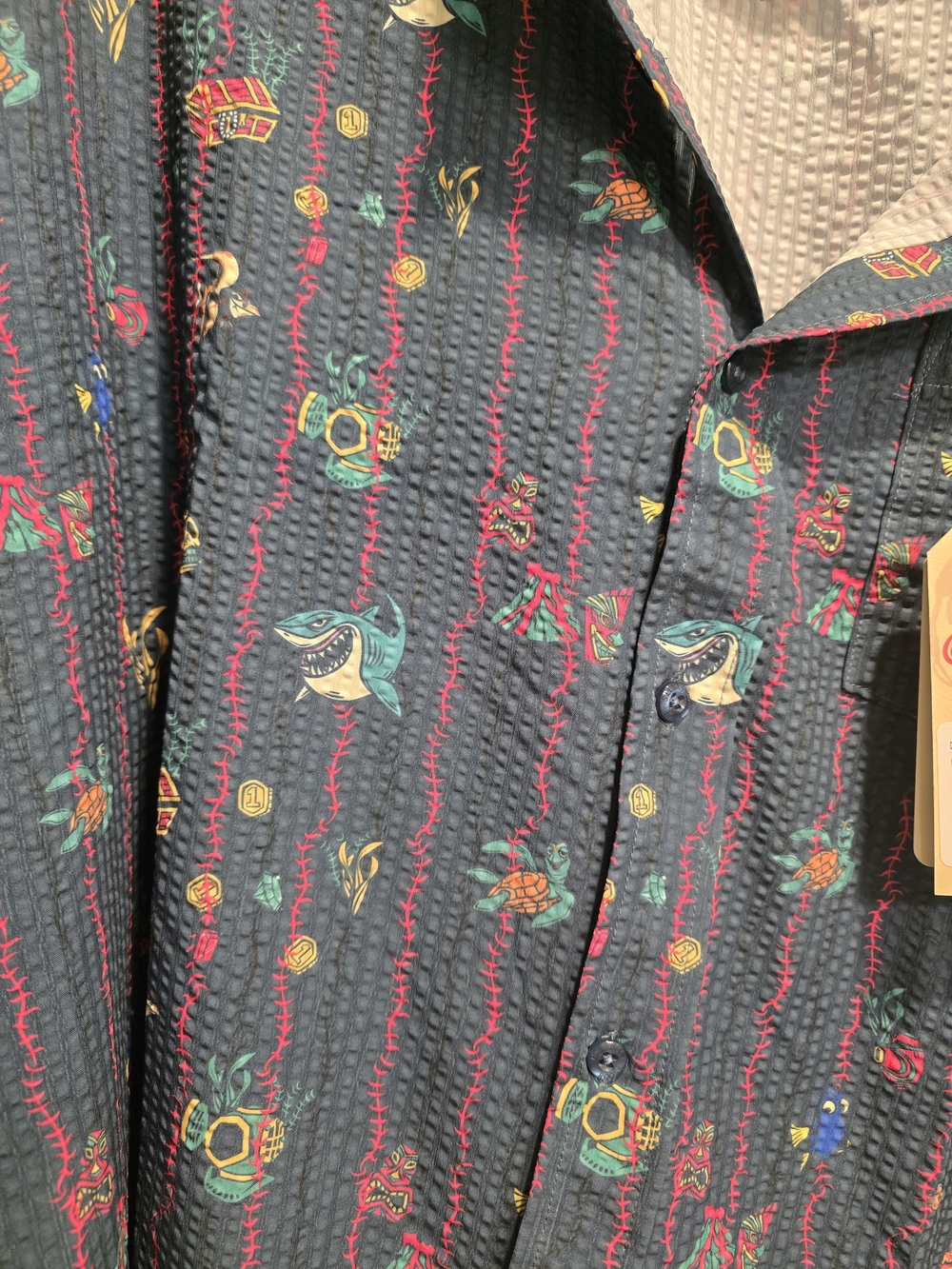 RSVLTS Finding Nemo "Shark Bait Buds" Short Sleeve Shirt 3XL NWT - Picture 3 of 4